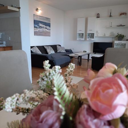 Apartman Mila 노비비노돌스키 외부 사진